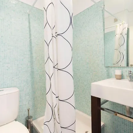 Comfortable And Friendly Apt With Pool, Terrace, Bbq, Aircon In Santa Luzia *
