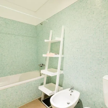 Comfortable And Friendly Apt With Pool, Terrace, Bbq, Aircon In Santa Luzia Appartamento Tavira